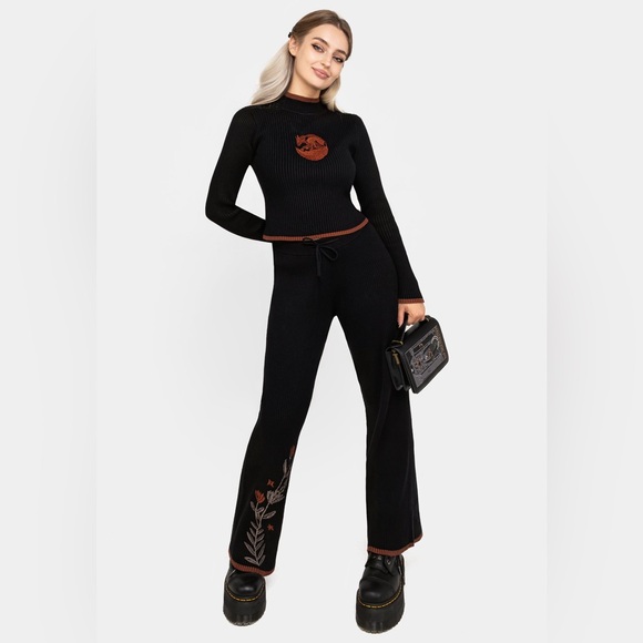 Disturbia Foxfire Embroidered Knit Sweatpants - Picture 9 of 9